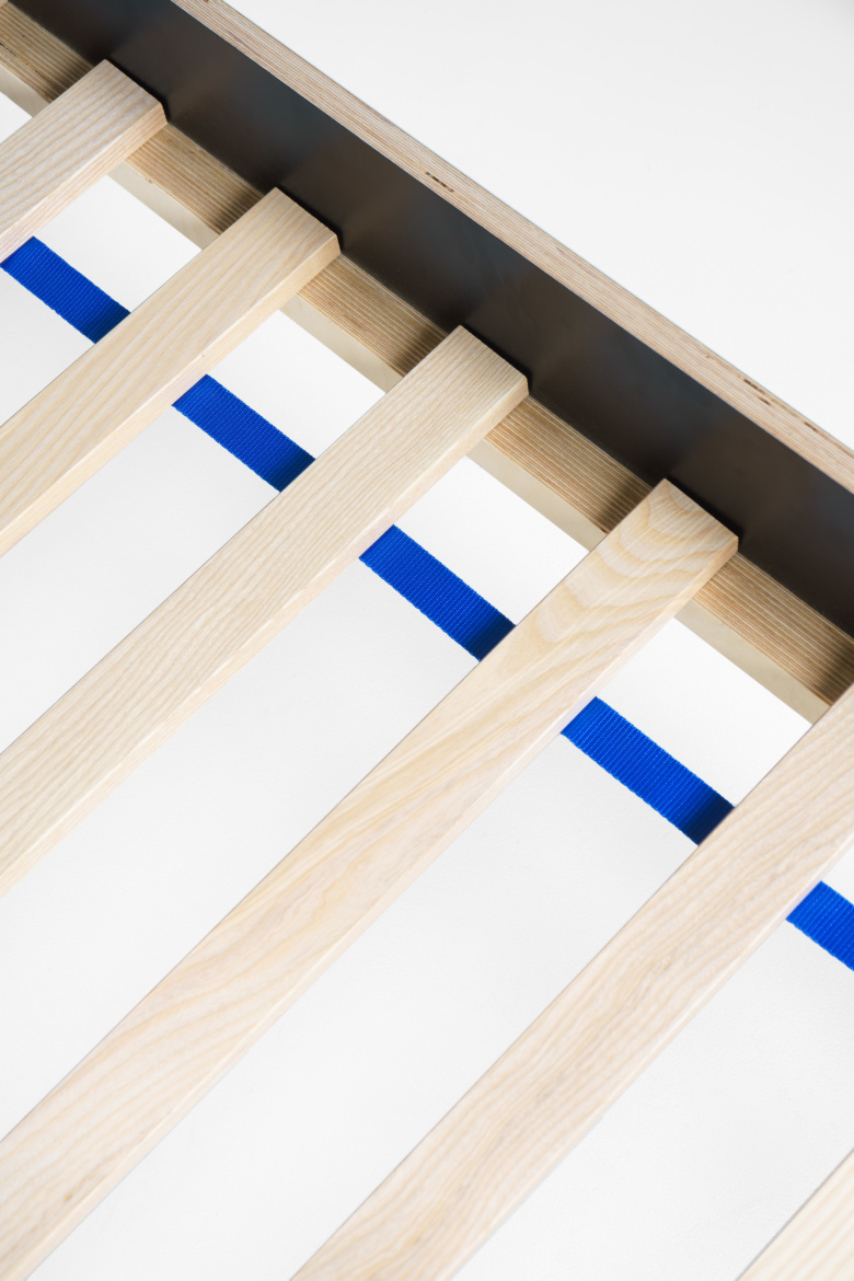 Roll-up Slatted Frame