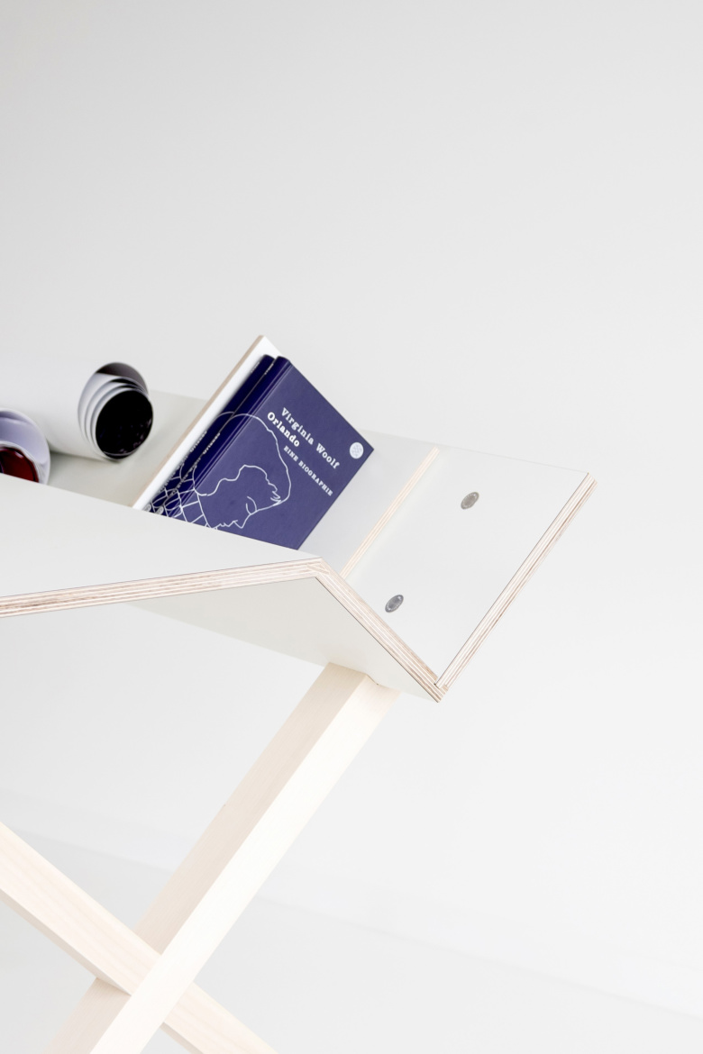 Kant Bookend