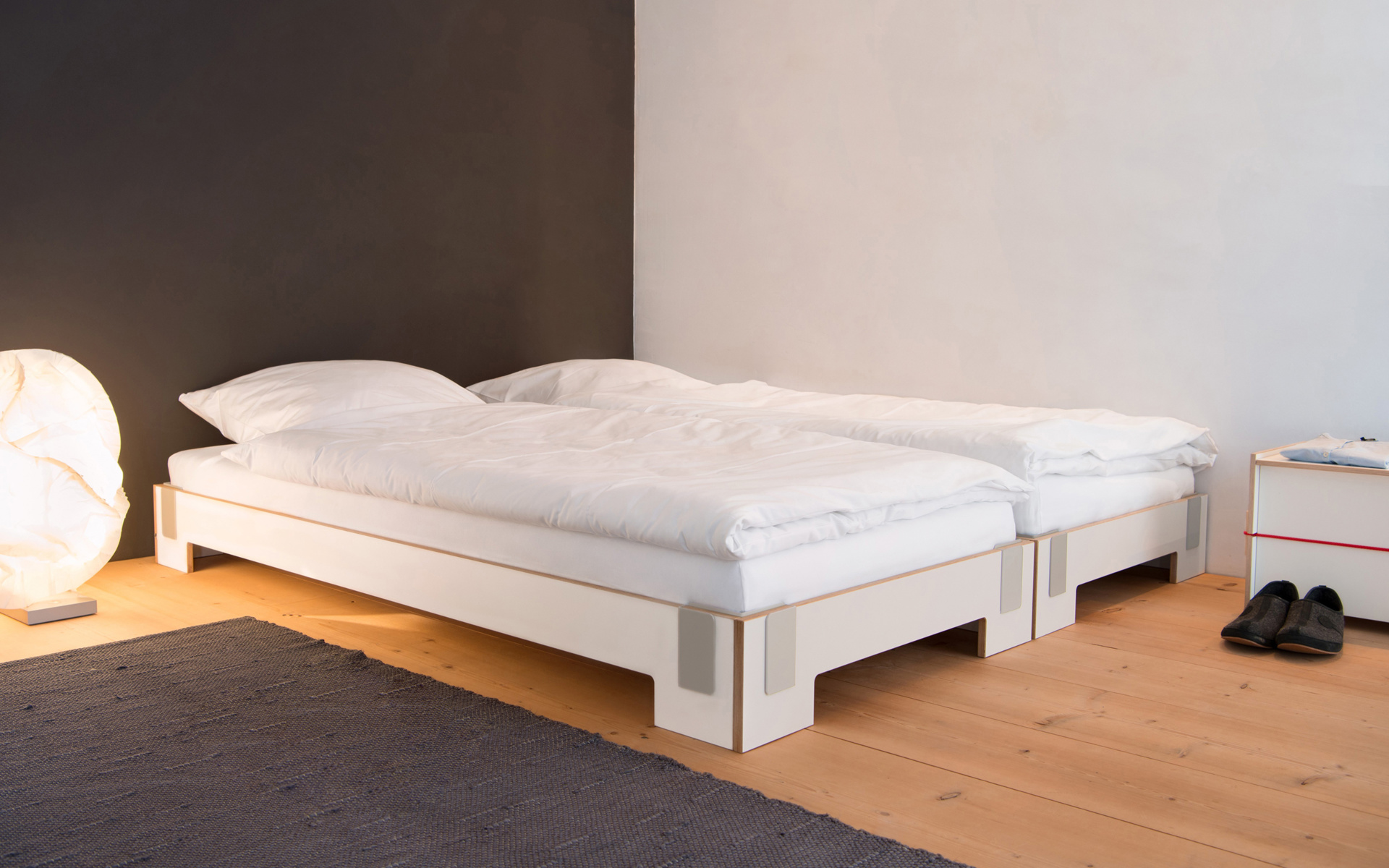 Tagedieb Stacking Bed