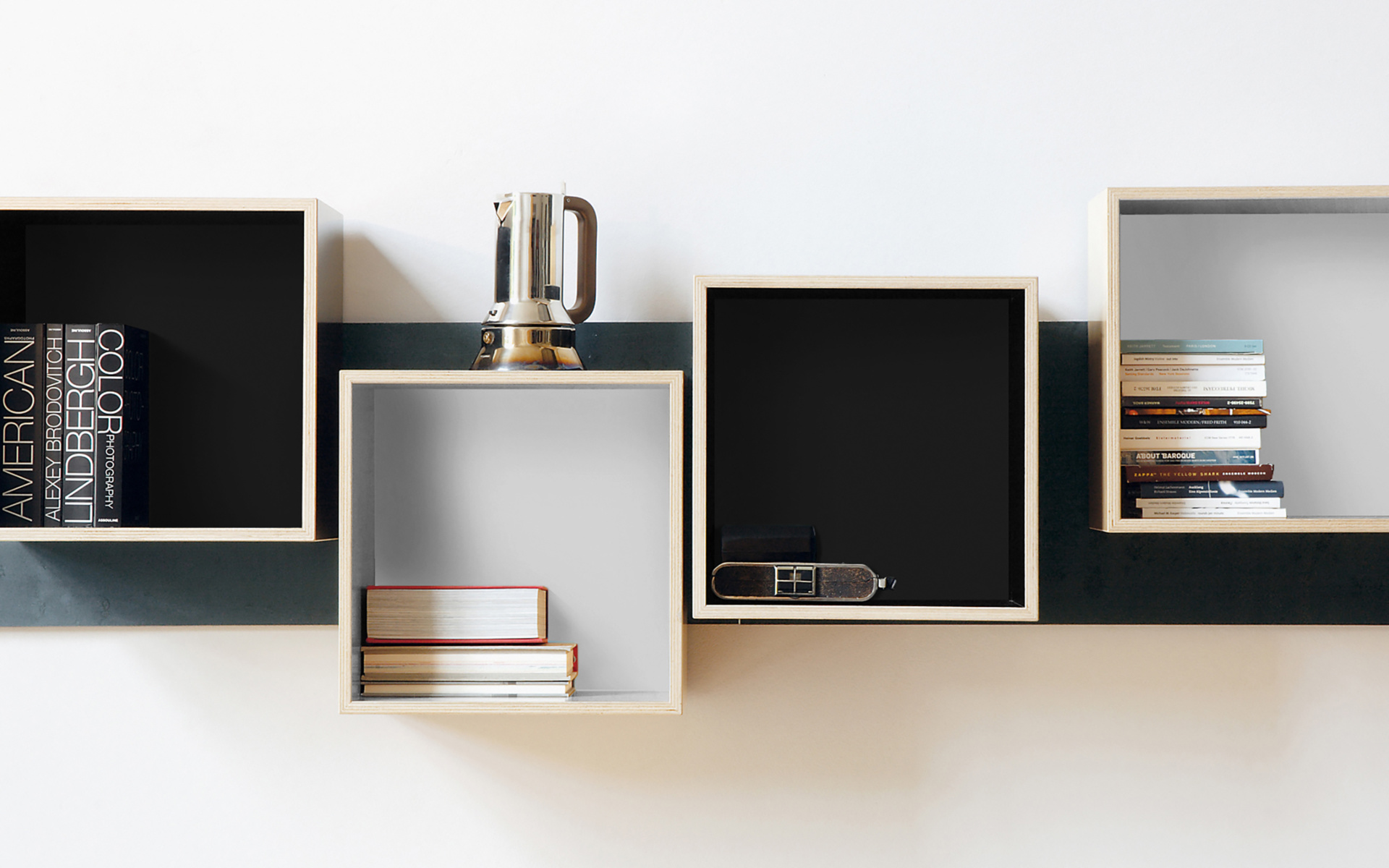 Magnetique Boxes