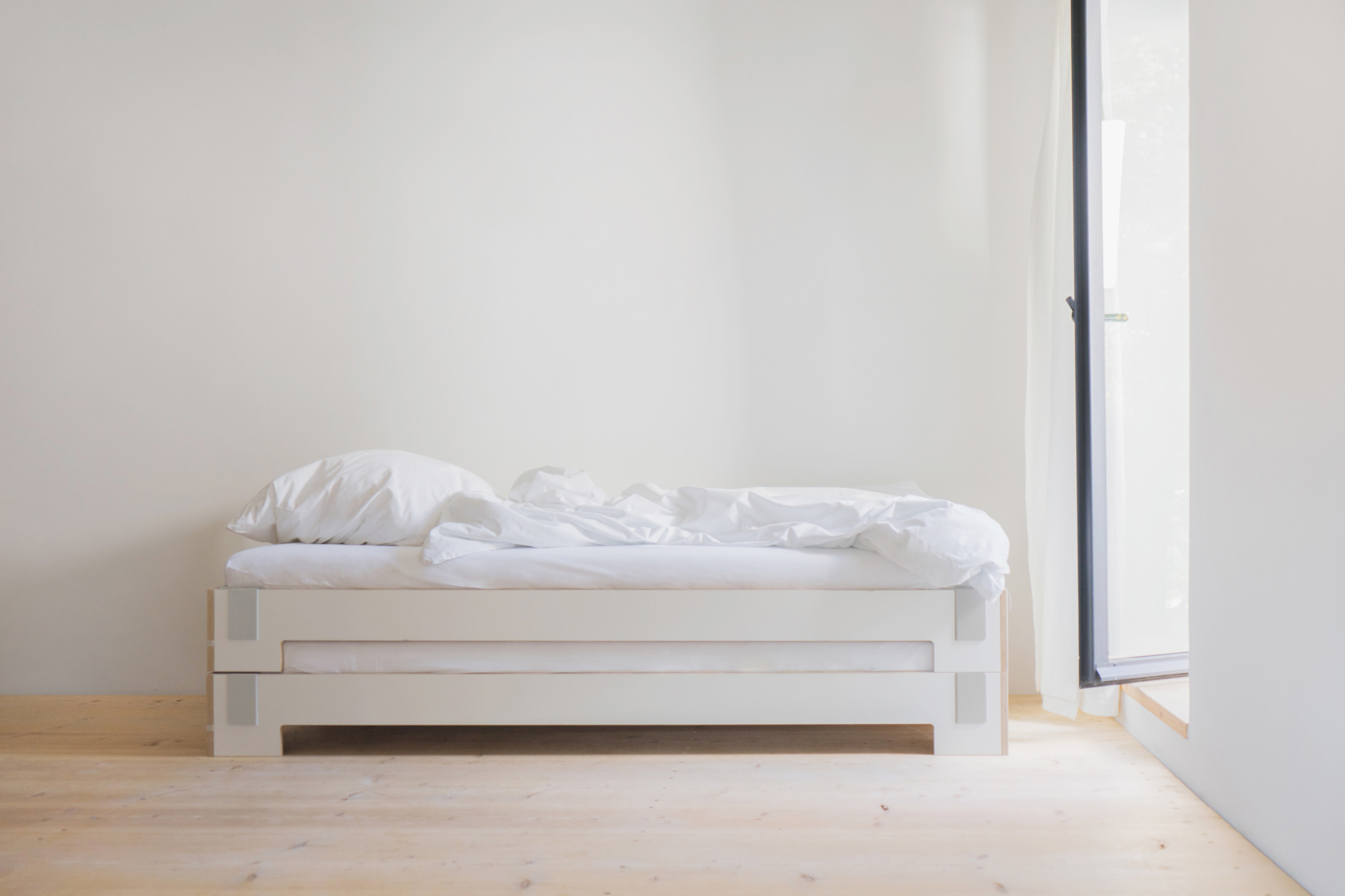 Tagedieb Stacking Bed